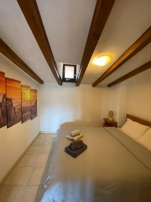 Best View Of Meteora In "Stavros Home" กาลัมปากา ภายนอก รูปภาพ