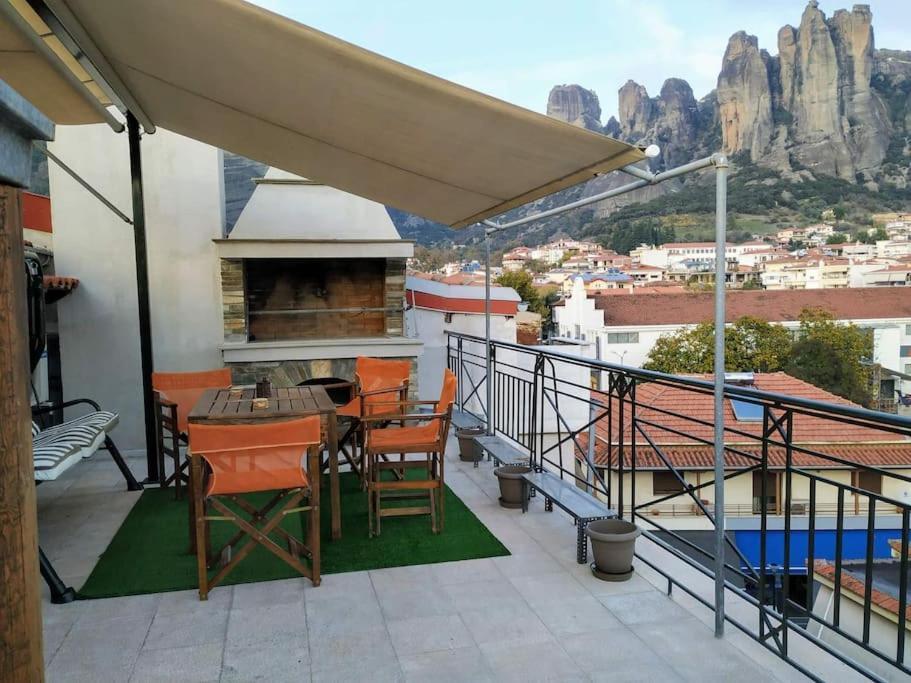 Best View Of Meteora In "Stavros Home" กาลัมปากา ภายนอก รูปภาพ